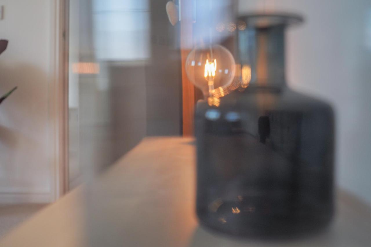 Stylish Apartment With Private Parking カーディフ エクステリア 写真