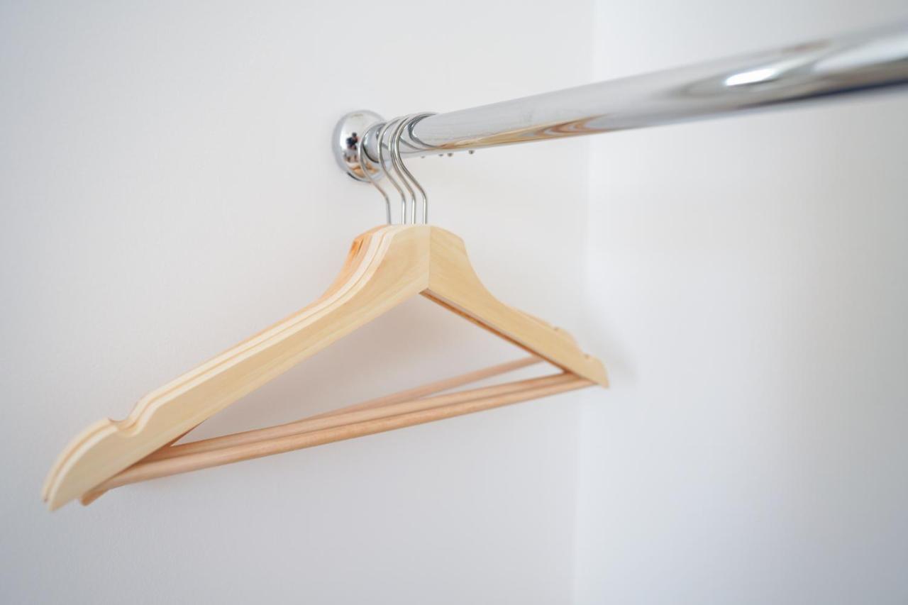 Stylish Apartment With Private Parking カーディフ エクステリア 写真